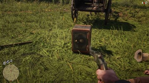 rdr2 open locked doors.